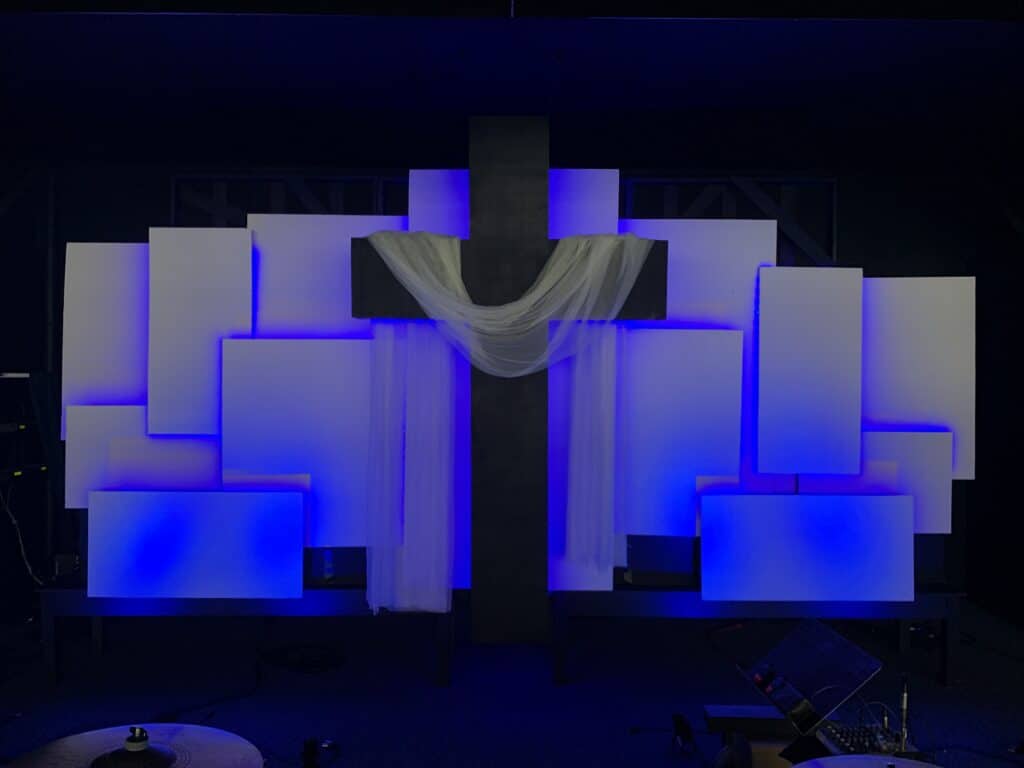 EC Cross
